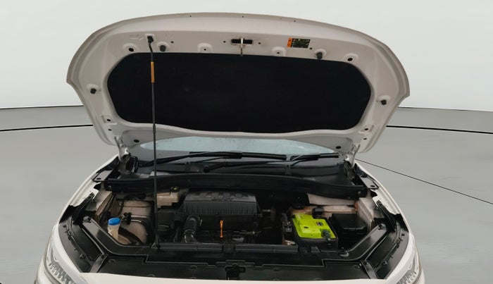 2022 MG ASTOR  SHARP 1.5 MT IVORY , Petrol, Manual, 63,172 km, Open Bonet