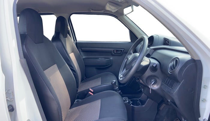 2022 Maruti S PRESSO VXI (O), Petrol, Manual, 11,244 km, Right Side Front Door Cabin