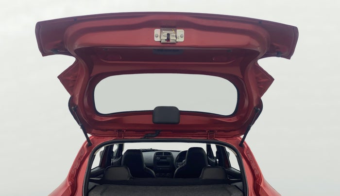 2022 Renault Kwid RXL 1.0 (O), Petrol, Manual, 9,402 km, Boot Door Open