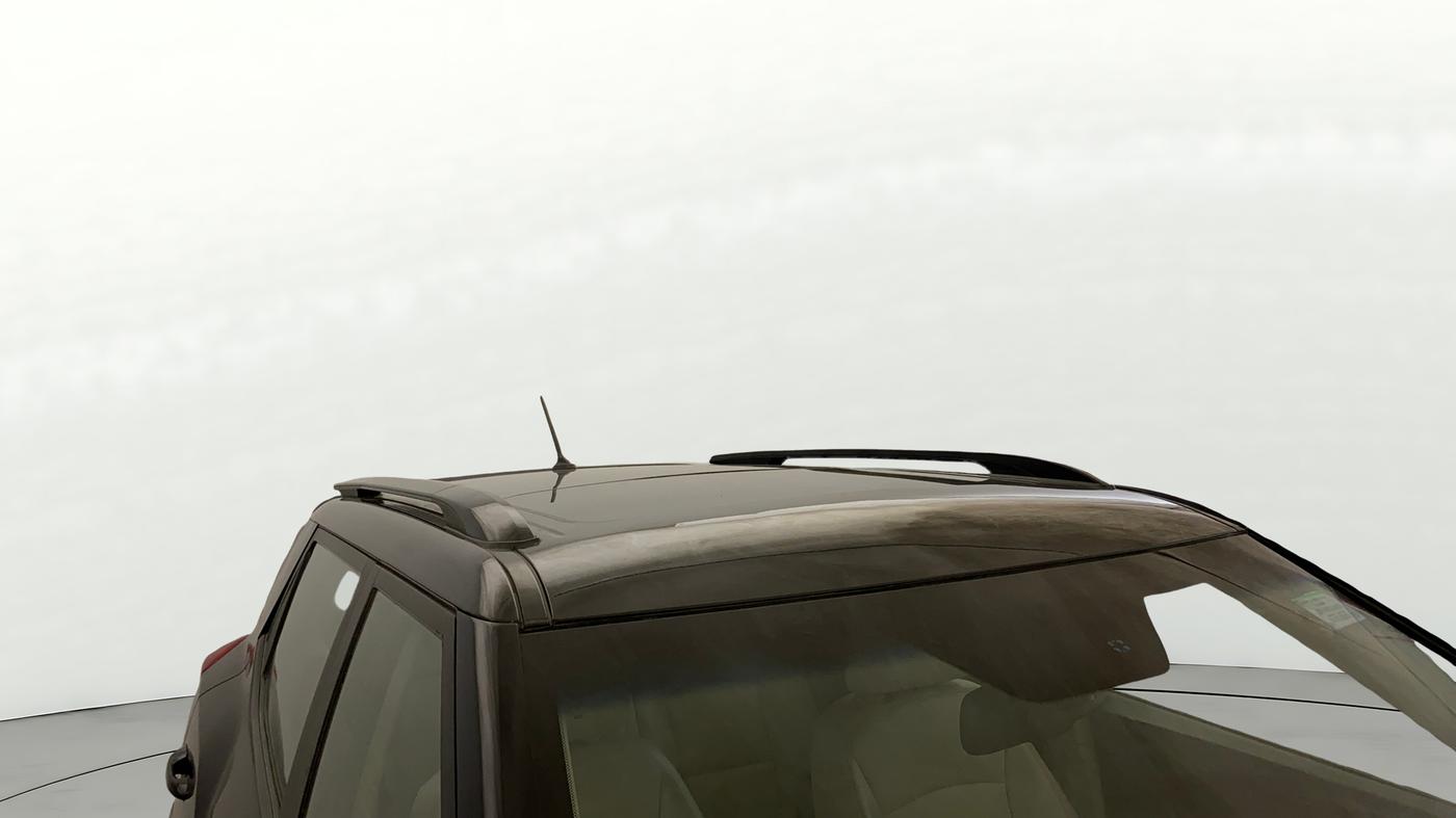 2020 Mahindra XUV300 W8 (O) 1.2 PETROL, Petrol, Manual, 85,956 km, Roof