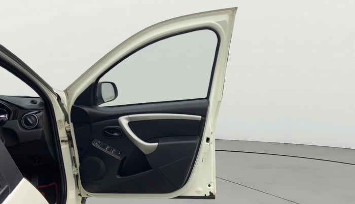 2019 Renault Duster RXS OPT CVT, Petrol, Automatic, 34,939 km, RHS Front Door