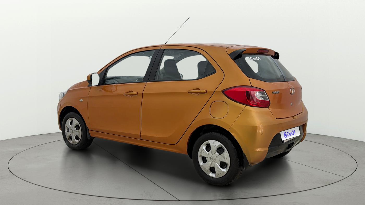 2016 Tata Tiago XT (O) PETROL, Petrol, Manual, 40,851 km, Left Back Diagonal
