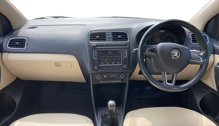 2018 Skoda Rapid STYLE 1.6 MPI, Petrol, Manual, 78,470 km, Dashboard