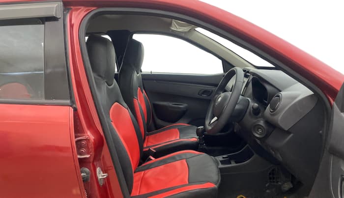 2016 Renault Kwid RXT 0.8, Petrol, Manual, 40,122 km, Right Side Front Door Cabin