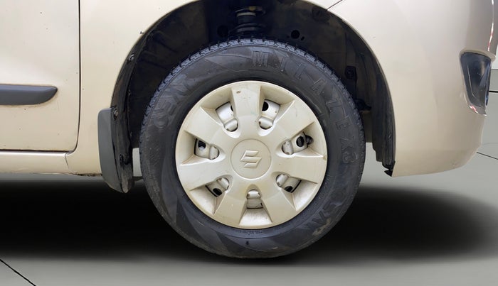 2014 Maruti Wagon R 1.0 LXI CNG, CNG, Manual, 90,831 km, Right Front Wheel