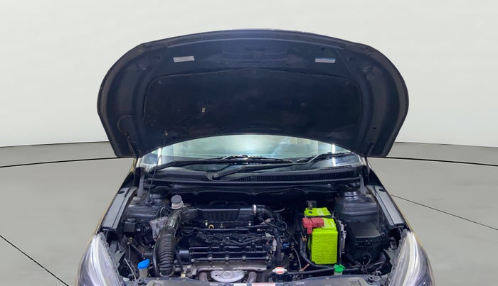 2018 Maruti Ciaz ALPHA  AT 1.5 SHVS PETROL, Petrol, Automatic, 91,756 km, Open Bonet