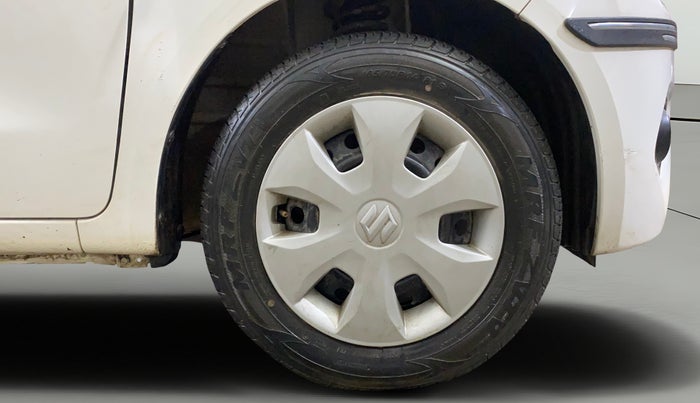 2020 Maruti New Wagon-R VXI (O) 1.0 AMT , Petrol, Automatic, 7,366 km, Right Front Wheel