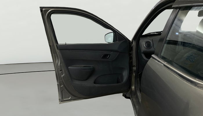 2016 Renault Kwid RXT 0.8, Petrol, Manual, 93,026 km, LHS Front Door