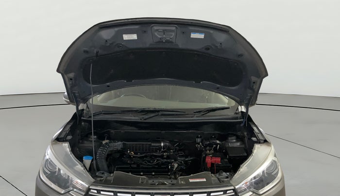 2018 Maruti Ertiga VXI SHVS, Petrol, Manual, 84,509 km, Open Bonet