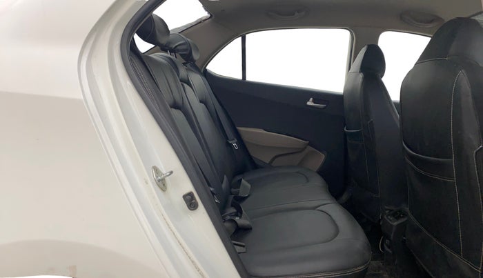 2015 Hyundai Xcent S 1.2, Petrol, Manual, 54,543 km, Right Side Rear Door Cabin