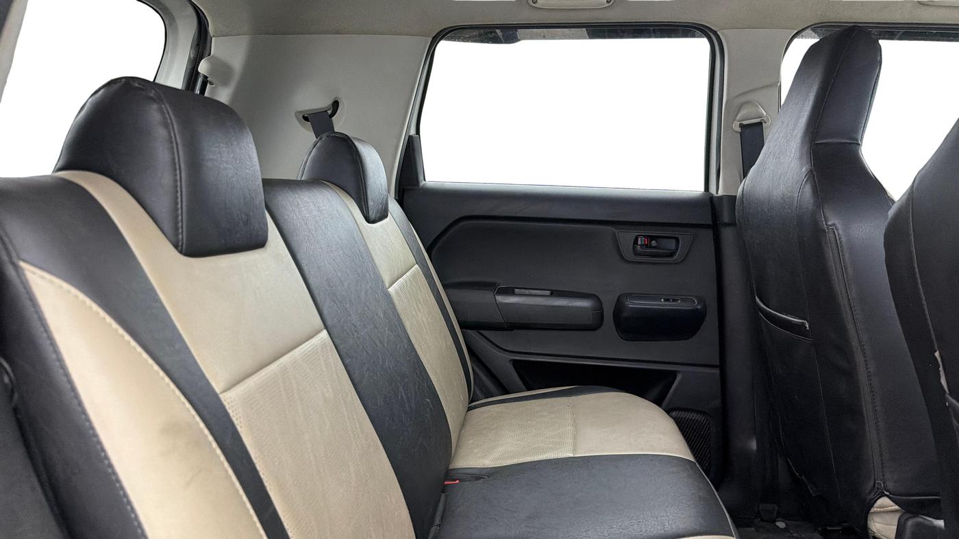 2021 Maruti New Wagon-R LXI CNG 1.0, CNG, Manual, 66,982 km, Right Side Rear Door Cabin