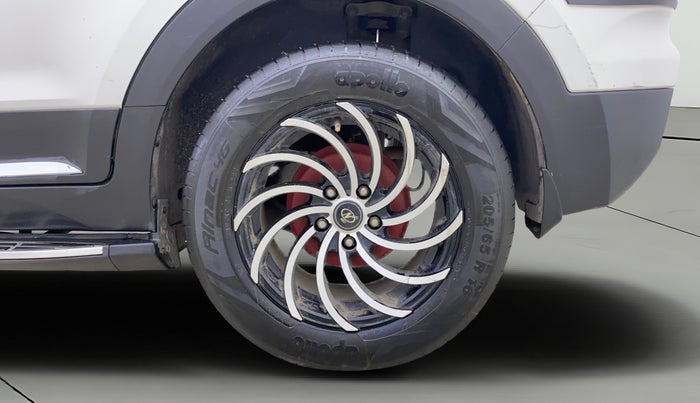 2016 Hyundai Creta SX PLUS 1.6 PETROL, Petrol, Manual, 37,019 km, Left Rear Wheel