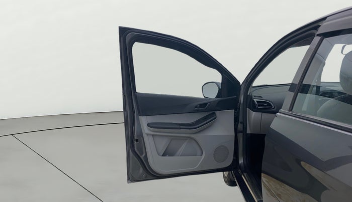 2021 Tata Tiago XT (O) PETROL, CNG, Manual, 49,612 km, LHS Front Door