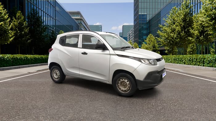 2016 Mahindra Kuv100 K2 6 STR, Petrol, Manual, 52,274 km, Right Front Diagonal