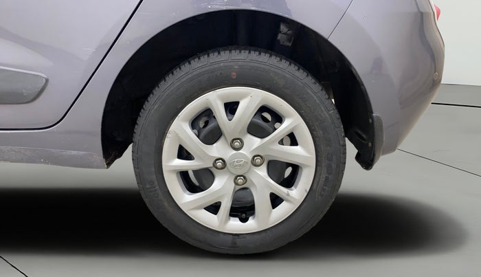 2018 Hyundai Grand i10 SPORTZ (O) 1.2 KAPPA VTVT, Petrol, Manual, 30,999 km, Left Rear Wheel