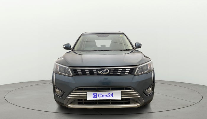 2021 Mahindra XUV300 W8 1.2 PETROL, Petrol, Manual, 52,390 km, Front
