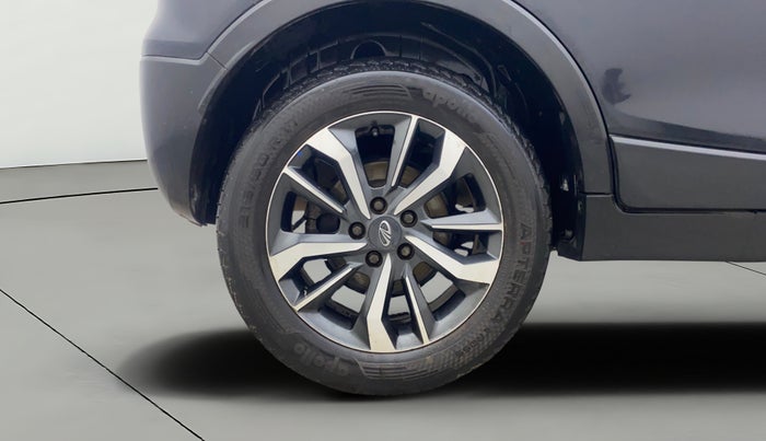 2019 Mahindra XUV300 W8 (O) 1.5 DIESEL, Diesel, Manual, 80,155 km, Right Rear Wheel