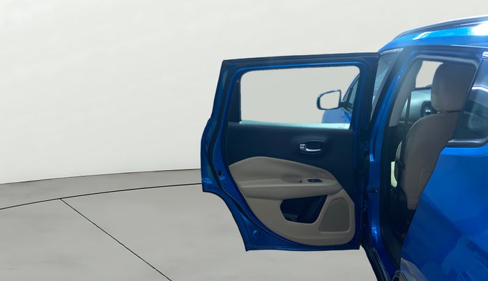 2017 Jeep Compass LONGITUDE (O) 2.0 DIESEL, Diesel, Manual, 1,20,527 km, LHS Rear Door