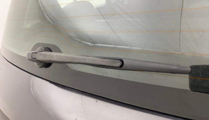 2015 Maruti Swift ZXI, Petrol, Manual, 64,608 km, Rear Wiper