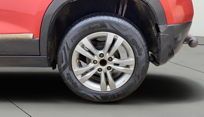 2017 Maruti Vitara Brezza ZDI PLUS DUAL TONE, Diesel, Manual, 1,29,768 km, Left Rear Wheel