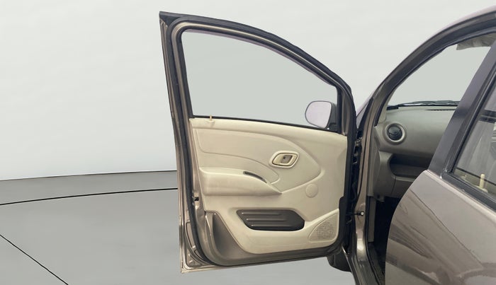 2016 Datsun Redi Go T (O), Petrol, Manual, 40,672 km, LHS Front Door