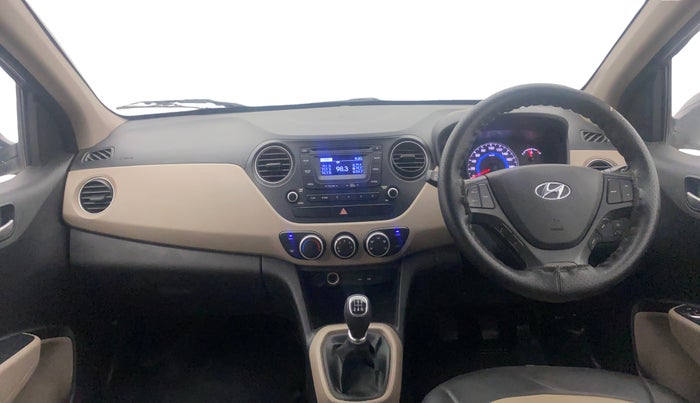 2015 Hyundai Grand i10 ASTA (O) 1.2 KAPPA VTVT, Petrol, Manual, 46,828 km, Dashboard