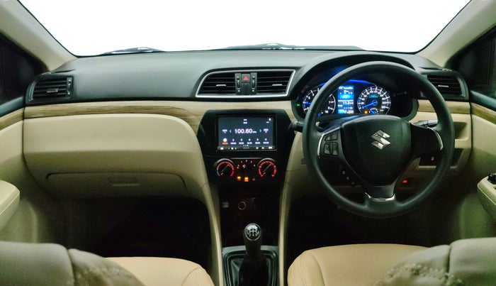 2019 Maruti Ciaz SIGMA 1.5 SHVS MT  PETROL, Petrol, Manual, 75,428 km, Dashboard
