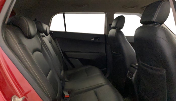 2017 Hyundai Creta SX PLUS AT 1.6 PETROL, Petrol, Automatic, 85,014 km, Right Side Rear Door Cabin