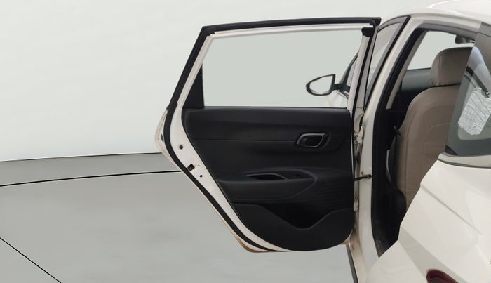 2022 Hyundai NEW I20 SPORTZ 1.2 MT, Petrol, Manual, 46,902 km, LHS Rear Door