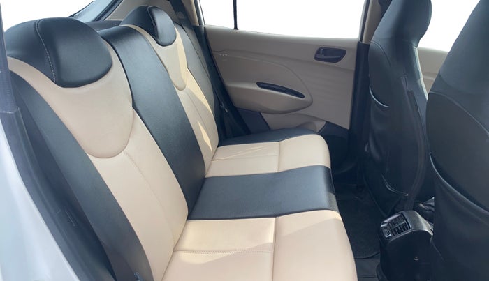 2020 Hyundai NEW SANTRO SPORTZ MT, Petrol, Manual, 81,386 km, Right Side Rear Door Cabin