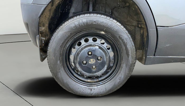 2023 Tata PUNCH PURE MT, Petrol, Manual, 26,801 km, Right Rear Wheel