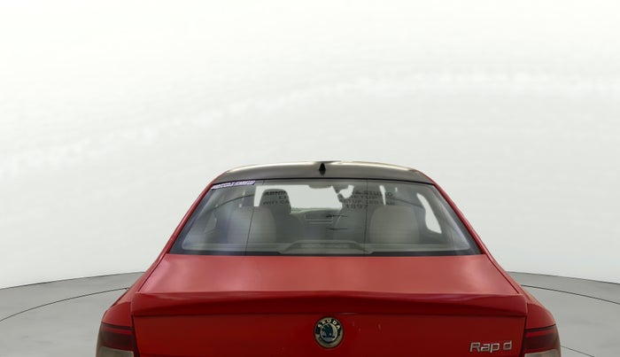 2012 Skoda Rapid ELEGANCE 1.6 TDI CR MT, Diesel, Manual, 64,358 km, Rear Windshield