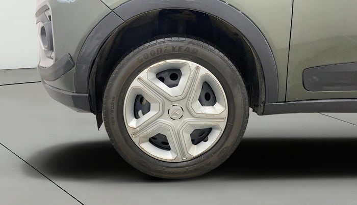 2021 Tata NEXON XM SUNROOF PETROL, Petrol, Manual, 43,865 km, Left Front Wheel