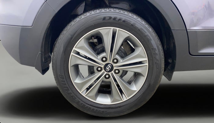 2017 Hyundai Creta SX PLUS AT 1.6 PETROL, Petrol, Automatic, 1,13,645 km, Right Rear Wheel