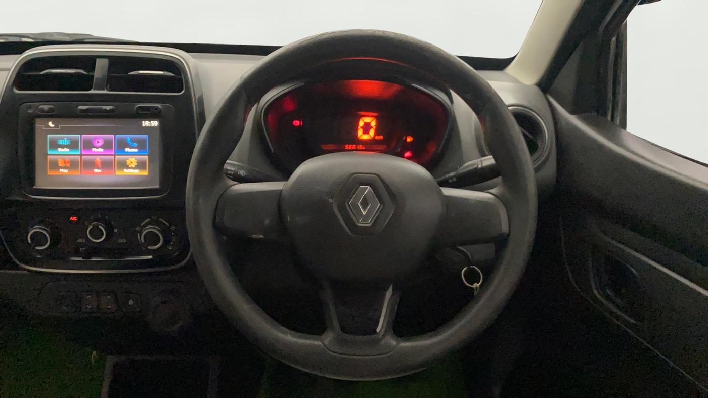 2017 Renault Kwid RXT 1.0, Petrol, Manual, 96,596 km, Steering Wheel Close Up