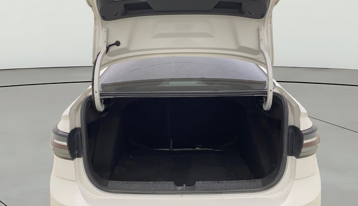 2023 Volkswagen VIRTUS TOPLINE TSI 1.0 MT, Petrol, Manual, 41,340 km, Boot Open Zoomed View