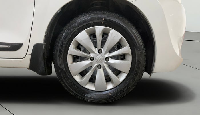 2016 Maruti Baleno DELTA PETROL 1.2, Petrol, Manual, 32,245 km, Right Front Wheel