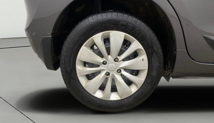 2017 Maruti Baleno DELTA PETROL 1.2, Petrol, Manual, 31,675 km, Right Rear Wheel