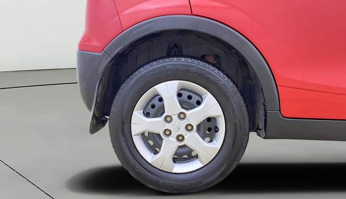 2022 Mahindra XUV300 W6 1.2 PETROL, Petrol, Manual, 22,804 km, Right Rear Wheel