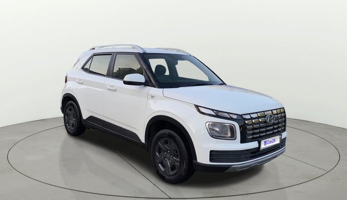 2023 Hyundai VENUE S 1.2, CNG, Manual, 80,351 km, Right Front Diagonal