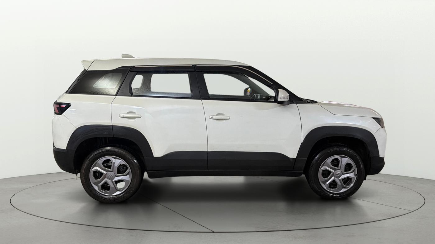 2025 Maruti BREZZA VXI S-CNG, CNG, Manual, 24,286 km, Right Side View