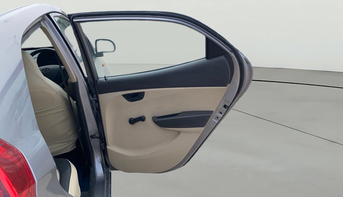 2014 Hyundai Eon ERA +, Petrol, Manual, 53,486 km, RHS Rear Door