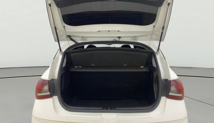 2022 Hyundai NEW I20 ASTA (O) 1.5 CRDI MT, Diesel, Manual, 32,962 km, Boot Open Zoomed View