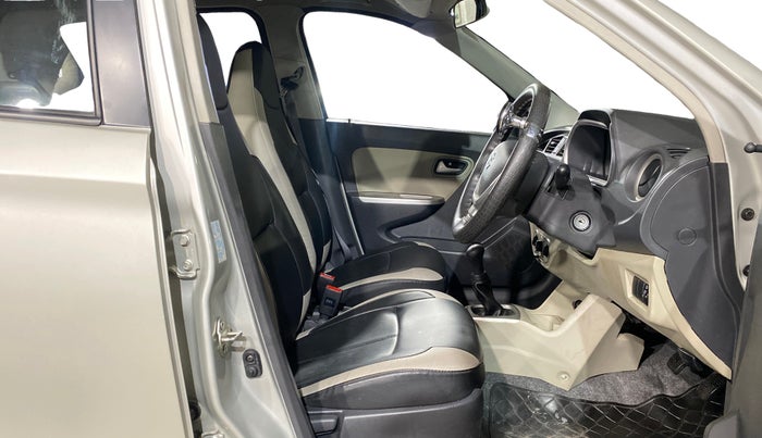 2018 Maruti Alto K10 VXI, Petrol, Manual, 3,075 km, Right Side Front Door Cabin