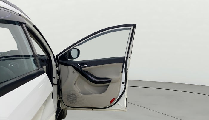 2022 Tata NEXON XZA PLUS (HS) PETROL, Petrol, Automatic, 33,373 km, RHS Front Door