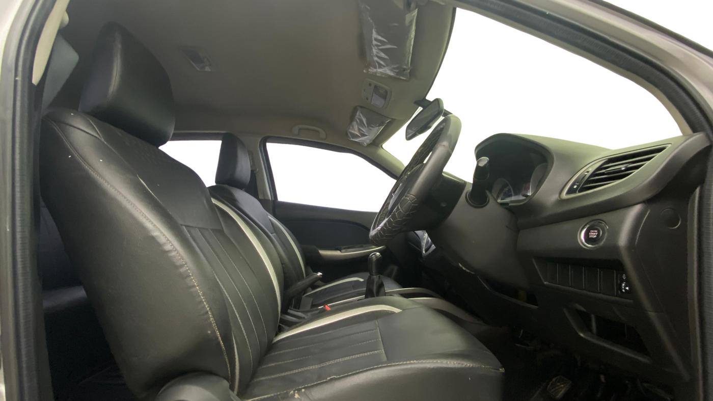 2021 Maruti Baleno ZETA PETROL 1.2, Petrol, Manual, 63,934 km, Right Side Front Door Cabin