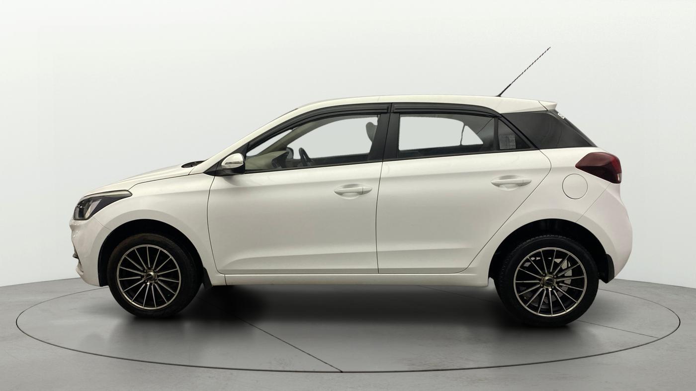 2018 Hyundai Elite i20 SPORTZ 1.2, Petrol, Manual, 1,31,301 km, Left Side