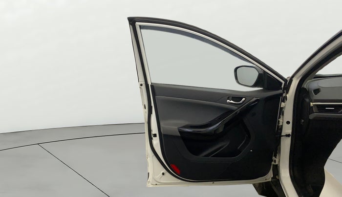 2025 Tata NEXON FEARLESS + SUNROOF DCA DUAL TONE 1.2 PETROL, CNG, Automatic, 9,111 km, LHS Front Door