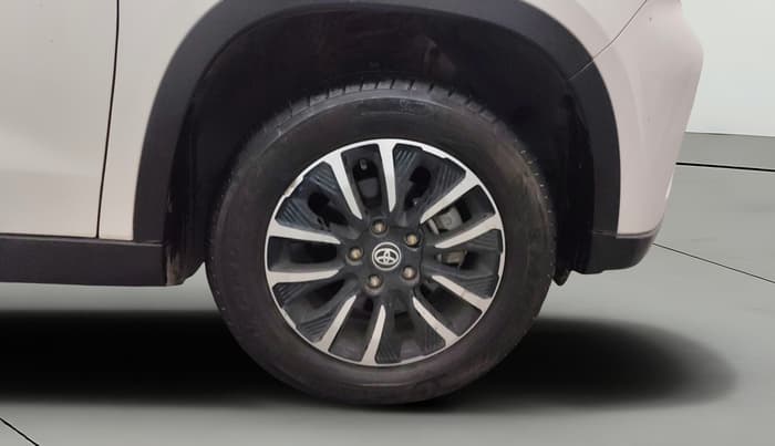 2022 Toyota URBAN CRUISER PREMIUM GRADE AT, Petrol, Automatic, 12,315 km, Right Front Wheel