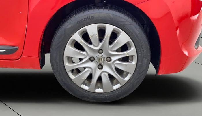 2017 Maruti Baleno ZETA CVT PETROL 1.2, Petrol, Automatic, 39,401 km, Right Front Wheel